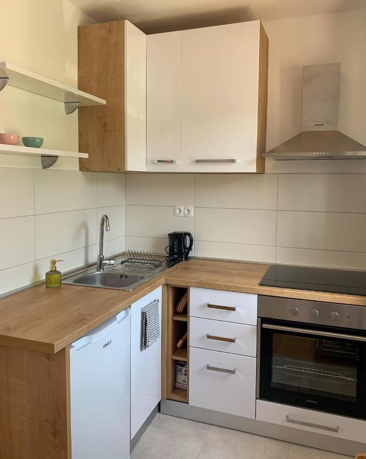Apartman Mare Blace Zewnętrze zdjęcie